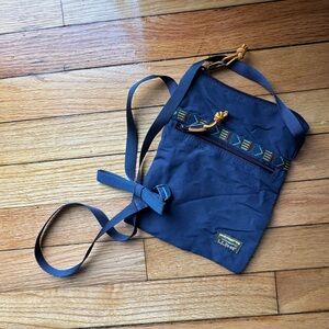 L.L.Bean Mountain Classic Navy Nylon Crossbody